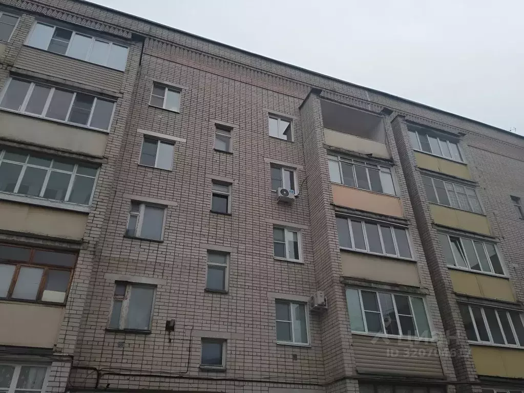 2-к кв. Костромская область, Буй ул. Октябрьской Революции, 64/2 (52.3 ... - Фото 1