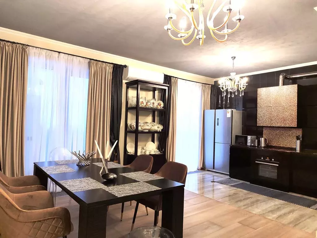 3-к кв. Московская область, Одинцовский городской округ, с. Ромашково ... - Фото 1