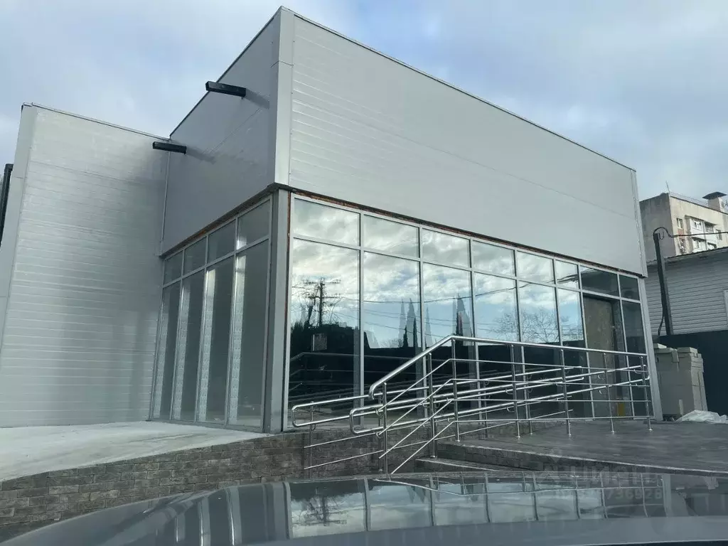 Торговая площадь в Краснодарский край, Сочи ул. Дарвина, 50 (50 м) - Фото 2