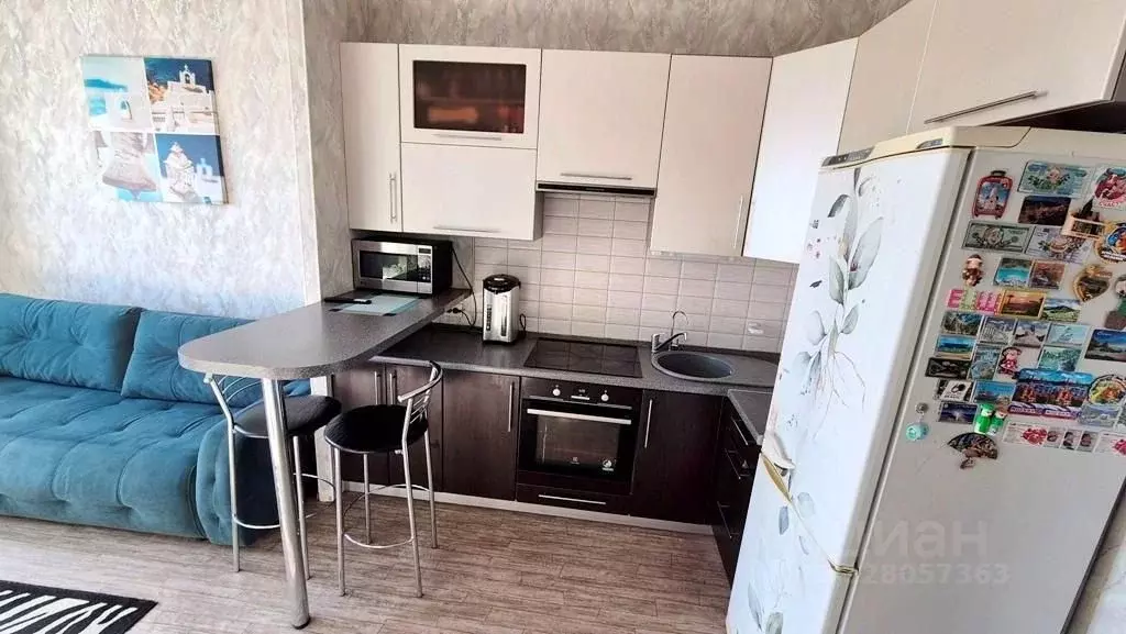 1-к кв. Омская область, Омск ул. Конева, 8 (45.8 м) - Фото 2