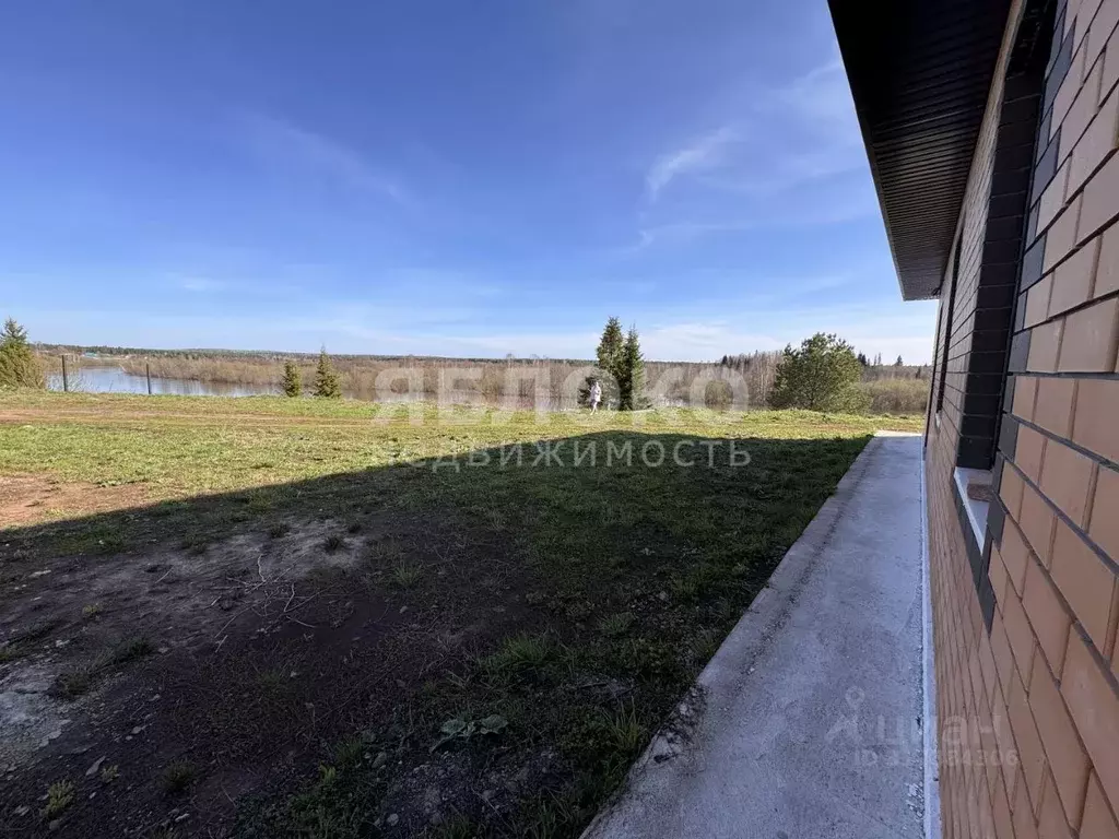 Дом в Пермский край, Березники муниципальное образование, с. Романово  ... - Фото 2