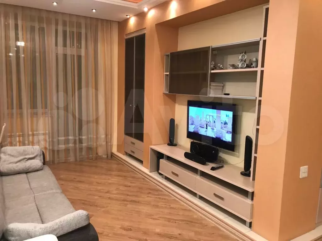 1-к. квартира, 45 м, 5/16 эт. - Фото 1