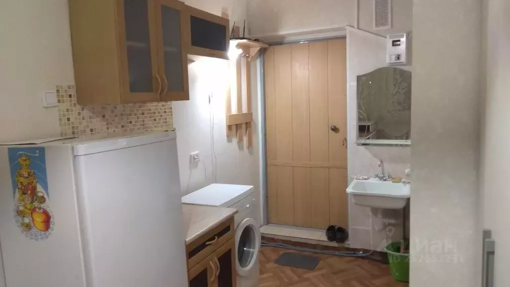 Студия Красноярский край, Красноярск ул. Толстого, 45 (14.0 м) - Фото 1