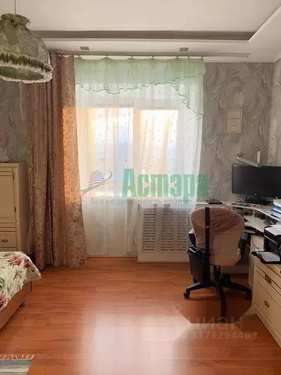 2-к кв. Забайкальский край, Чита ул. Токмакова, 36 (72.3 м) - Фото 0