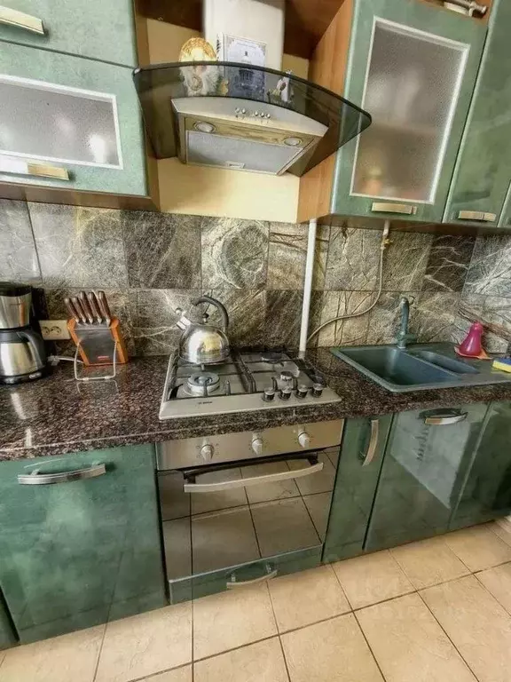 3-к кв. Брянская область, Брянск ул. Романа Брянского, 4 (64.0 м) - Фото 0