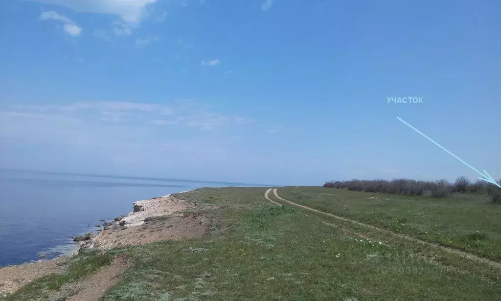 Участок в Крым, Черноморский район, с. Межводное  (40.0 сот.) - Фото 0