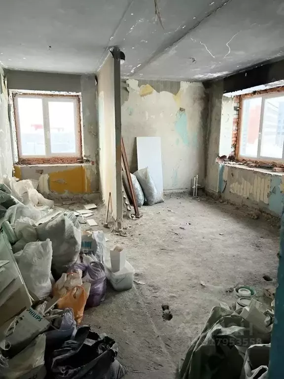 Помещение свободного назначения в Мурманская область, Апатиты ул. ... - Фото 1