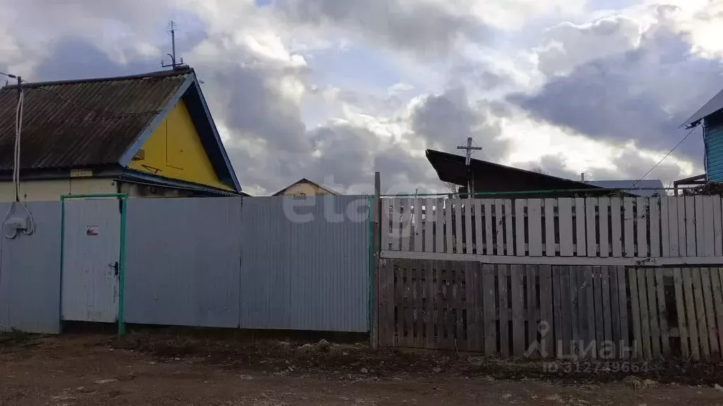 Дом в Оренбургская область, Оренбургский район, Весенний сельсовет, ... - Фото 0