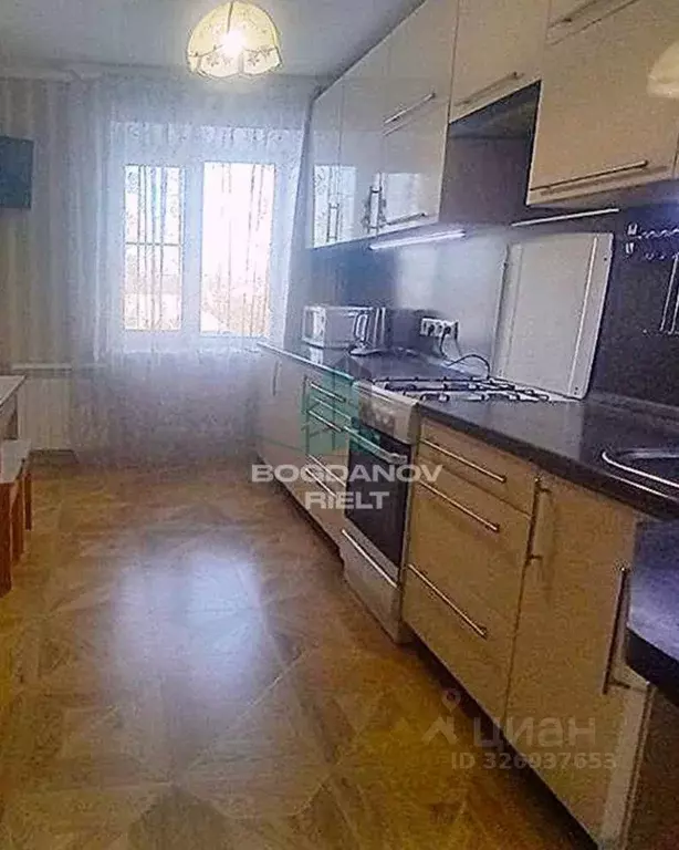 3-к кв. Омская область, Омск Городок Нефтяников мкр, пер. ... - Фото 2