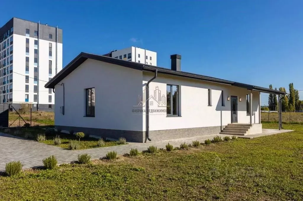 Дом в Крым, Симферопольский район, с. Мирное ул. Жасминовая (126 м) - Фото 1