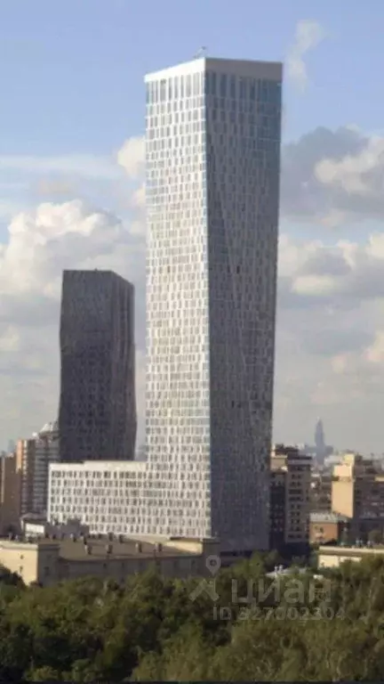 Гараж в Москва Мосфильмовская ул., 8 (12 м) - Фото 1