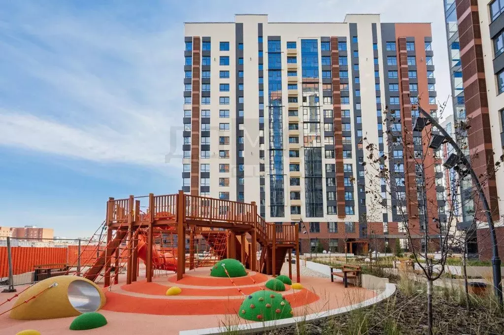 2-к кв. Свердловская область, Екатеринбург ул. Нагорная, 16 (76.1 м) - Фото 1