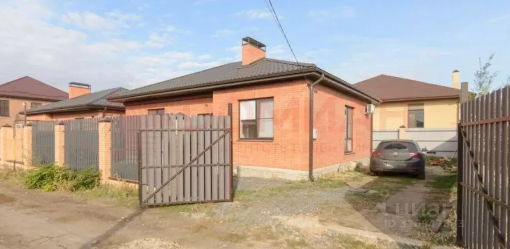 Дом в Ростовская область, Ростов-на-Дону Озерная ул., 9 (110 м) - Фото 1