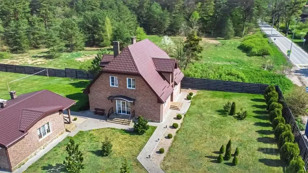 Дом в Калининградская область, Гвардейский муниципальный округ, пос. ... - Фото 2