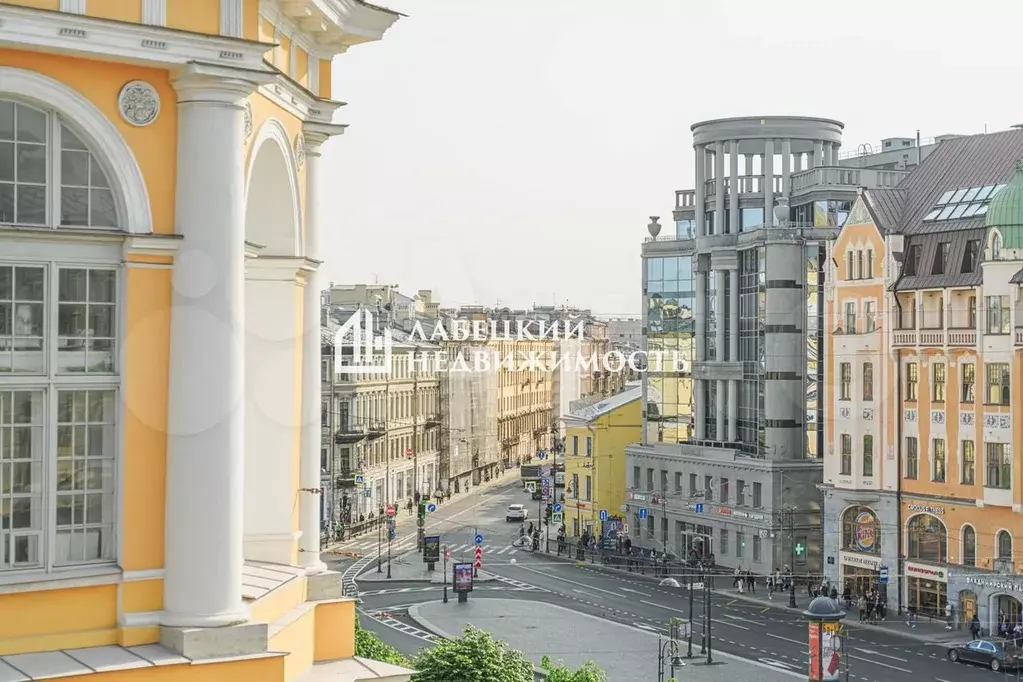 4-к. квартира, 248 м, 5/5 эт. - Фото 0