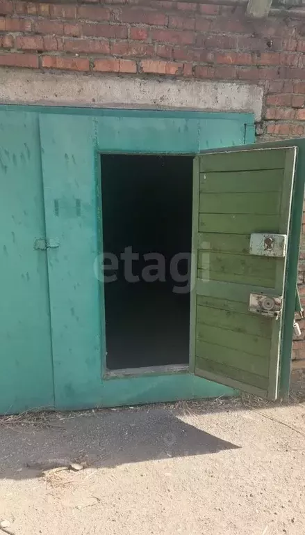 Гараж в Красноярский край, Красноярск ул. Дубровинского, 58 (23 м) - Фото 1