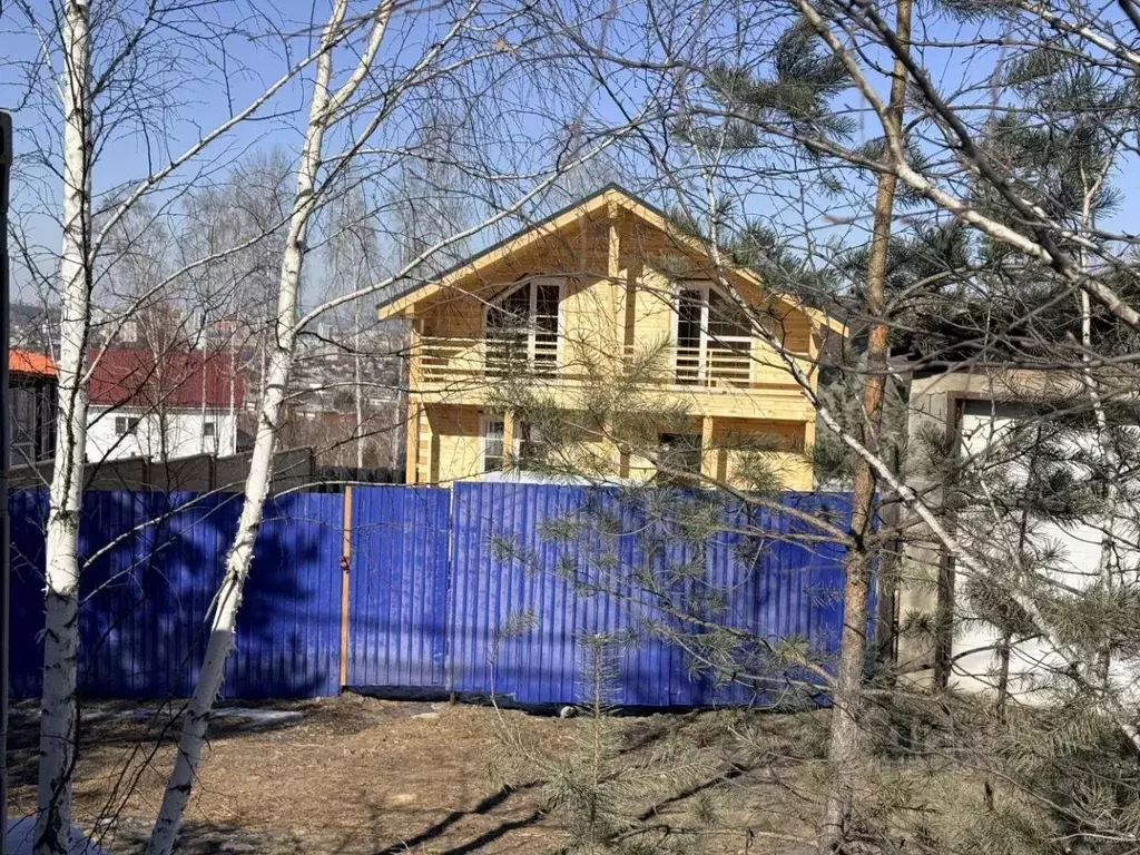 Дом в Иркутская область, Иркутский муниципальный округ, Маркова рп  ... - Фото 1