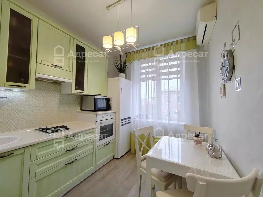 3-к кв. Волгоградская область, Волгоград ул. Кузнецова, 50 (68.2 м) - Фото 1