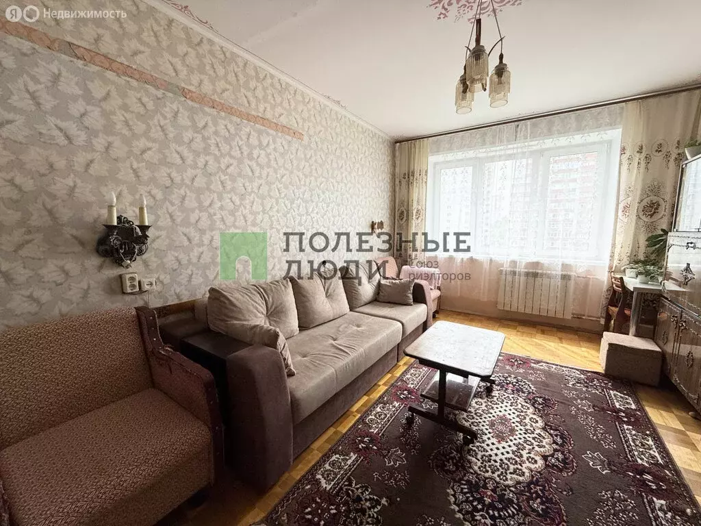 2-комнатная квартира: Ижевск, Автозаводская улица, 17 (50.1 м) - Фото 1