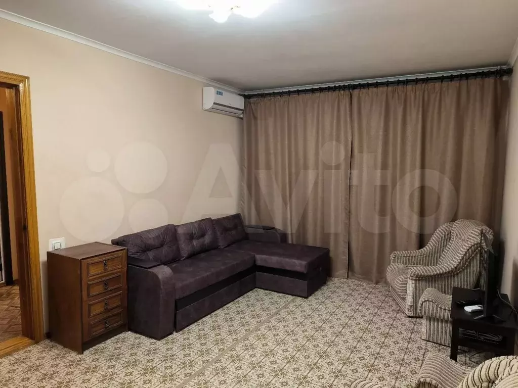 1-к. квартира, 40 м, 3/9 эт. - Фото 0