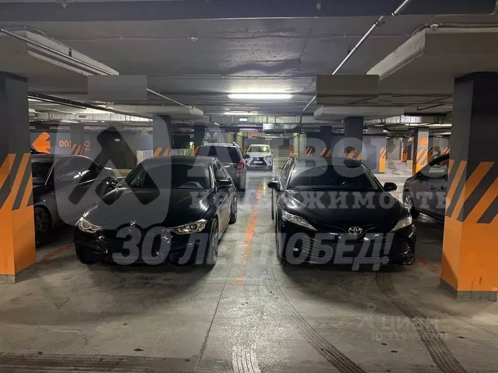 Гараж в Тюменская область, Тюмень ул. Беляева, 35к1 (17 м) - Фото 2