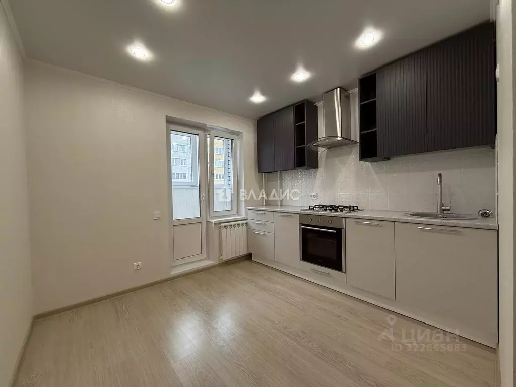 2-к кв. Владимирская область, Владимир ул. Родионовка, 4А (58.0 м) - Фото 1