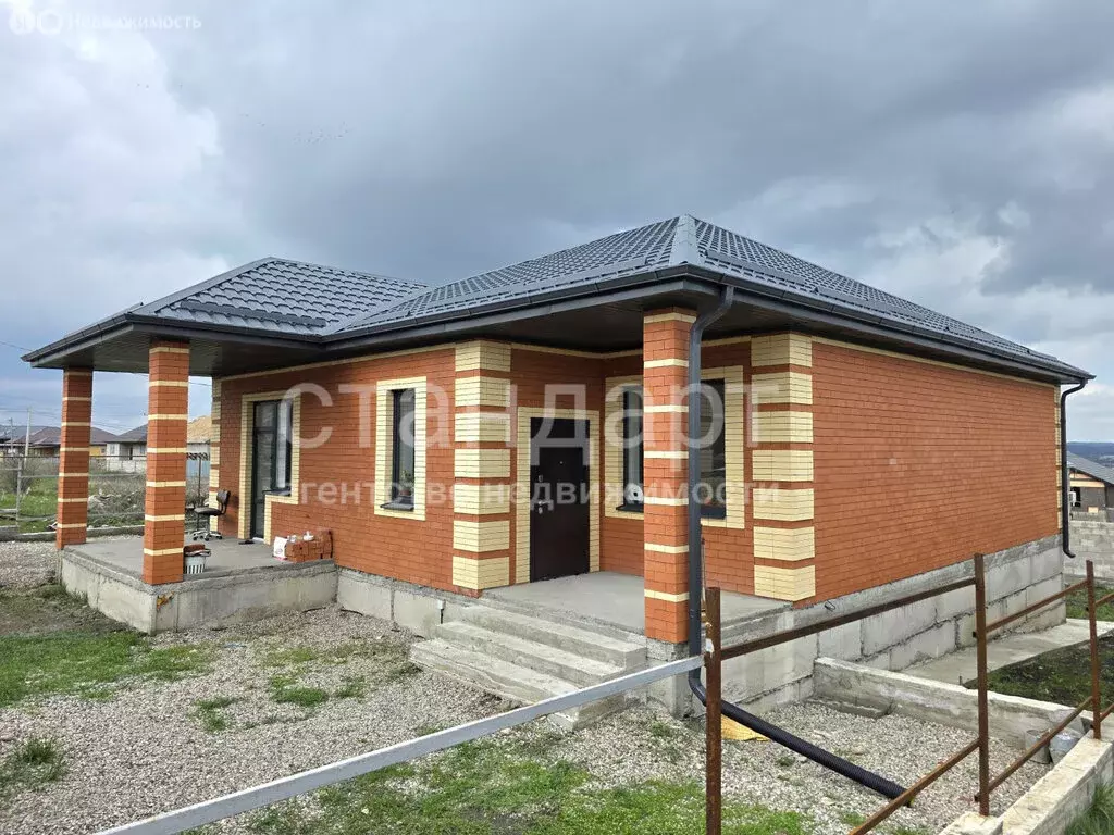 Дом в Ессентукская, улица Мира (178 м) - Фото 1