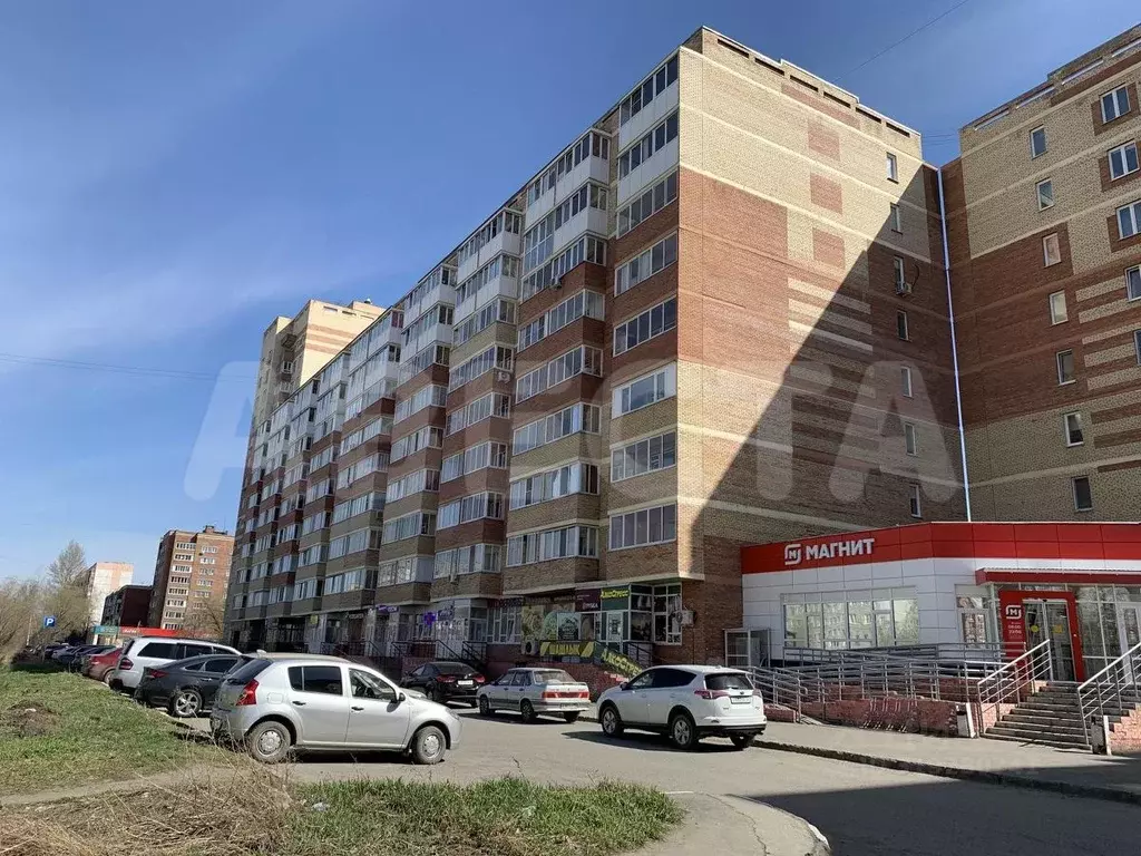 1-к кв. Омская область, Омск ул. Малиновского, 12к5 (37.7 м) - Фото 0