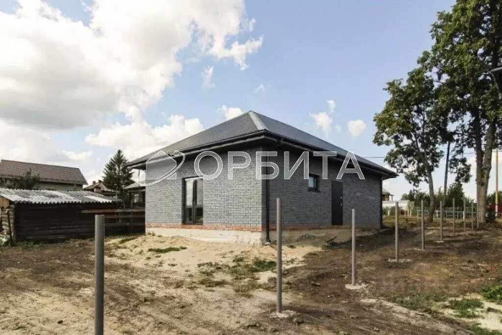 Дом в Тюменская область, Тюменский муниципальный округ, с. Каменка  ... - Фото 1