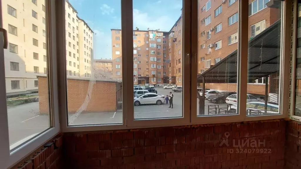 3-к кв. Северная Осетия, Владикавказ ул. Зураба Магкаева, 83к5 (99.5 ... - Фото 2