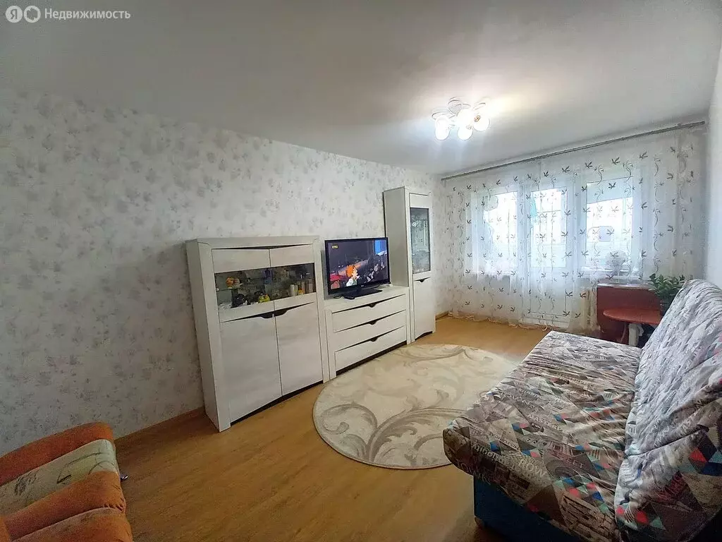 3-комнатная квартира: Сыктывкар, Коммунистическая улица, 73 (62 м) - Фото 0