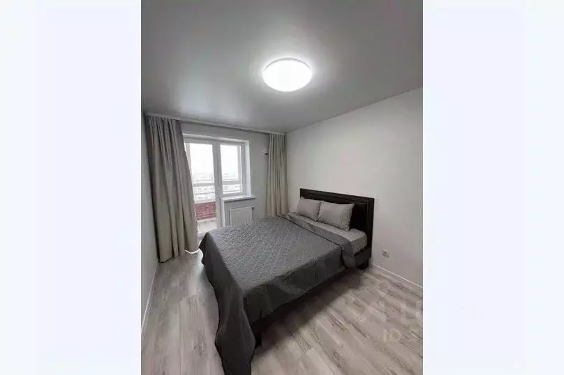 1-к кв. Удмуртия, Ижевск Молодежная ул., 107В (40.0 м) - Фото 0