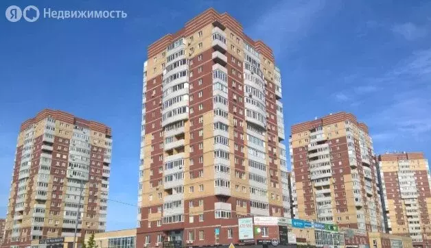 1-комнатная квартира: Тюмень, улица Николая Зелинского, 1 (40 м) - Фото 2