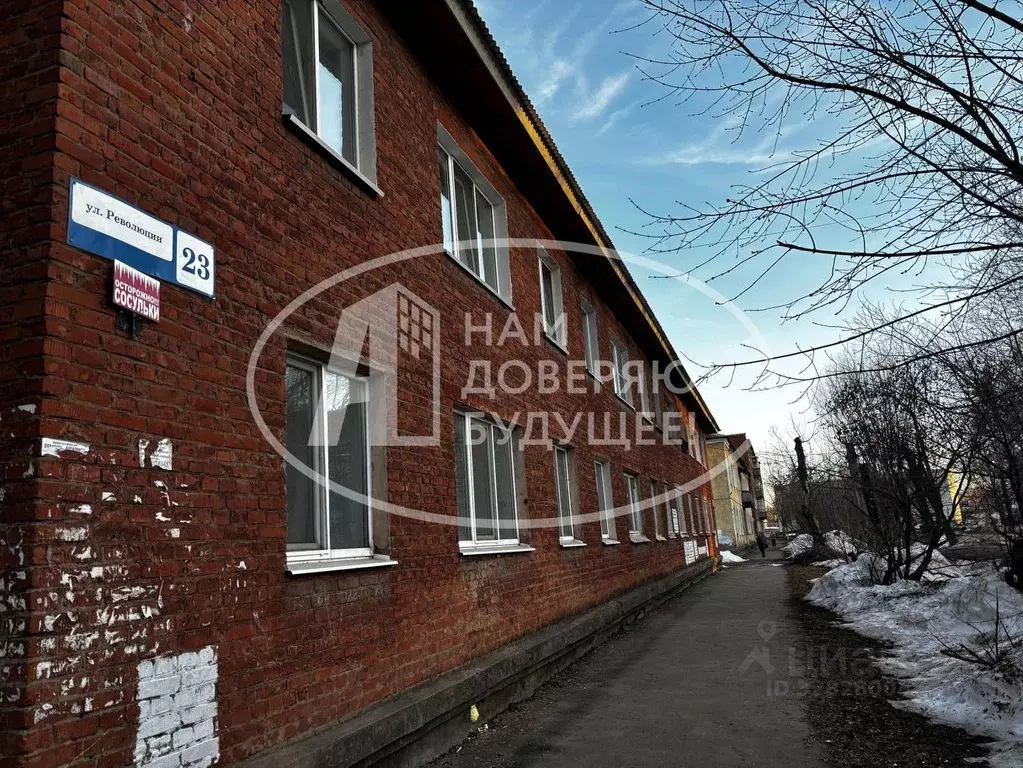 2-к кв. Удмуртия, Глазов ул. Революции, 23 (40.0 м) - Фото 2