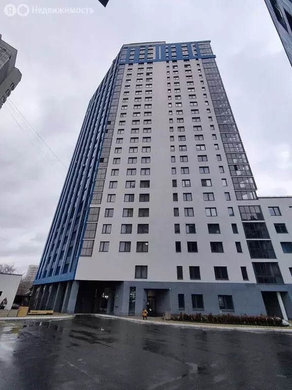 2-комнатная квартира: Екатеринбург, Широкий переулок, 6 (54.9 м) - Фото 1