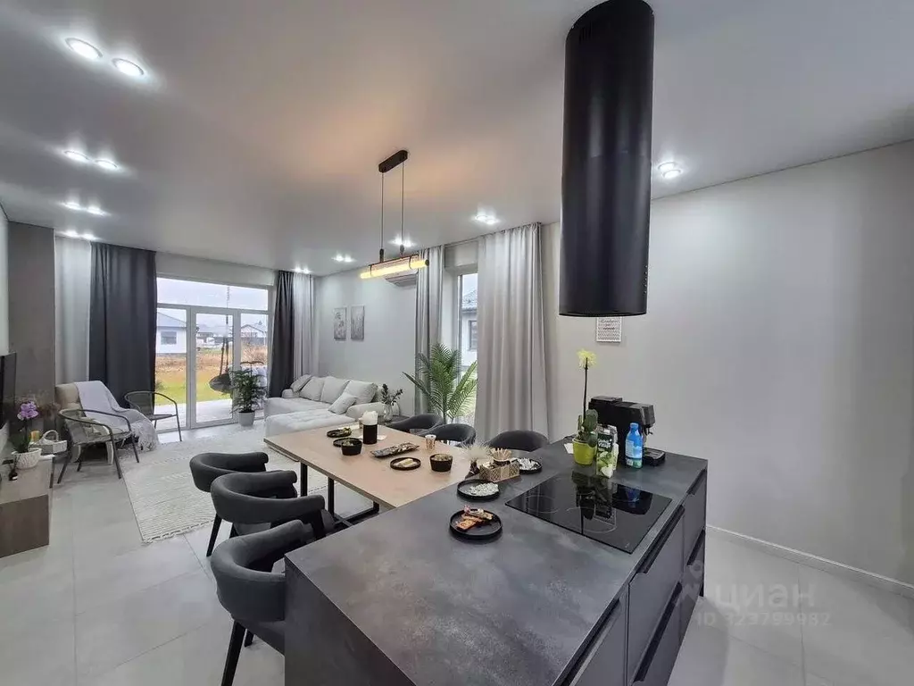 Дом в Свердловская область, Первоуральск муниципальный округ, с. ... - Фото 1