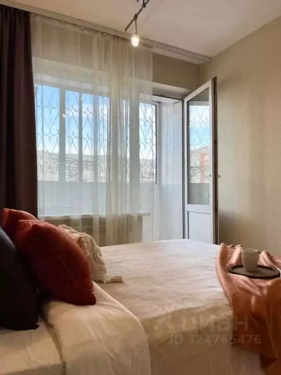 2-к кв. Красноярский край, Красноярск ул. Республики, 43 (42.0 м) - Фото 2