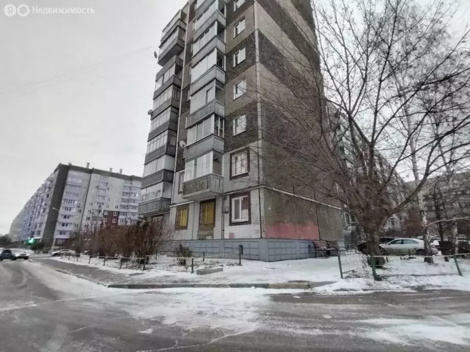 3-комнатная квартира: Красноярск, микрорайон Северный, улица ... - Фото 2