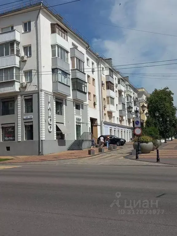 2-к кв. Белгородская область, Белгород просп. Славы, 76/9 (43.6 м) - Фото 0