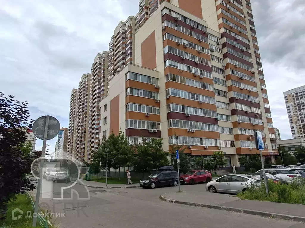 Продаётся 2-к квартира, 77 м - Фото 1
