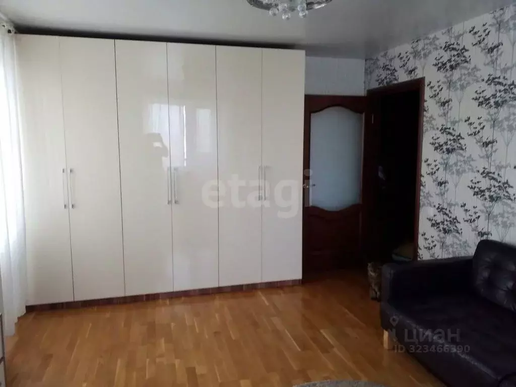 2-к кв. Самарская область, Самара просп. Карла Маркса, 177А (90.0 м) - Фото 1