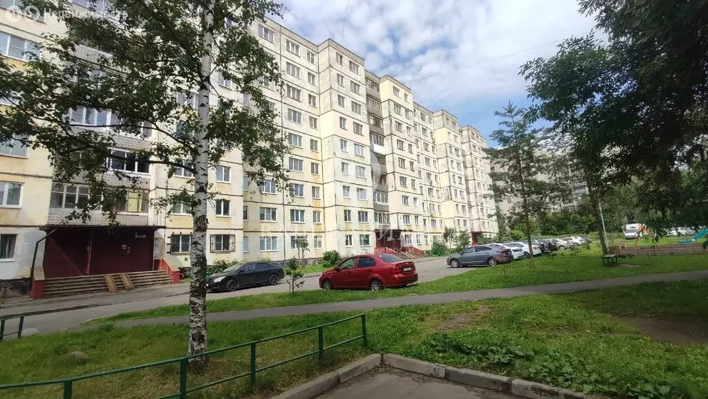 2-комнатная квартира: Рыбинск, улица Моторостроителей, 10 (47.4 м) - Фото 0