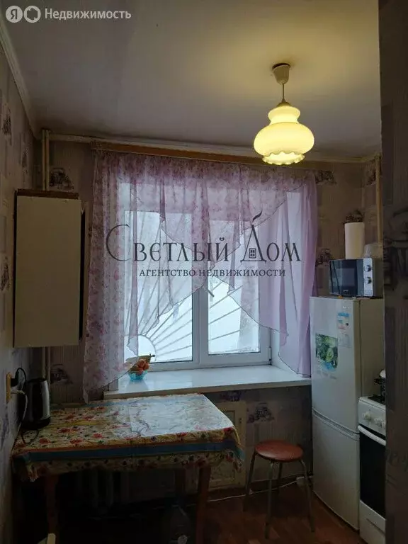 1-комнатная квартира: Чернушка, Коммунистическая улица, 31 (30 м) - Фото 1