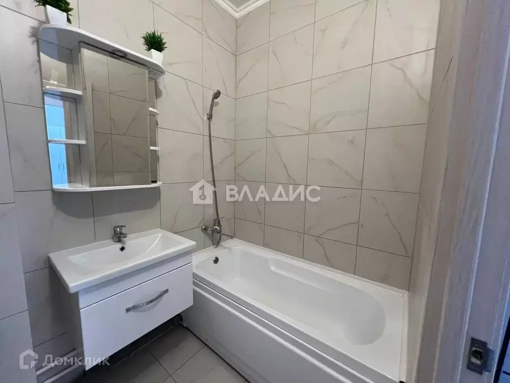 Продаётся 1-к квартира, 49.8 м - Фото 1