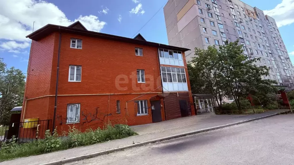 Торговая площадь в Брянская область, Брянск Литейная ул., 51А (368 м) - Фото 1