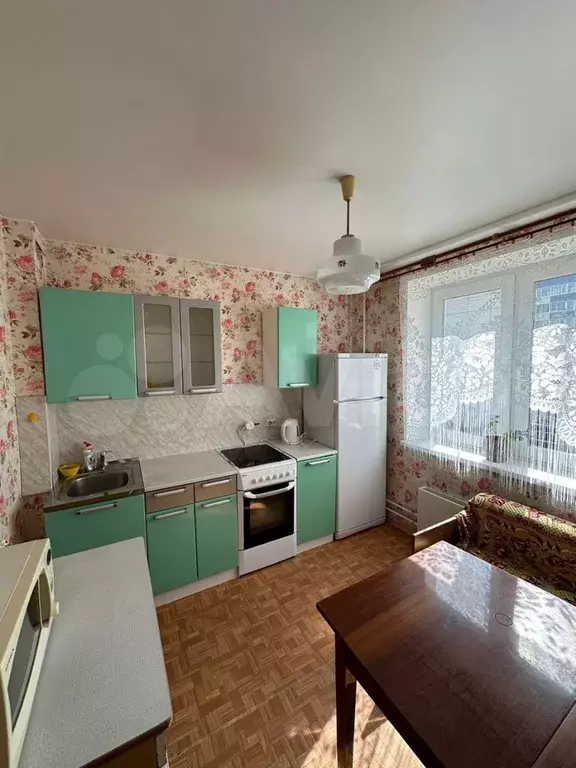 1-к. квартира, 38 м, 6/10 эт. - Фото 1