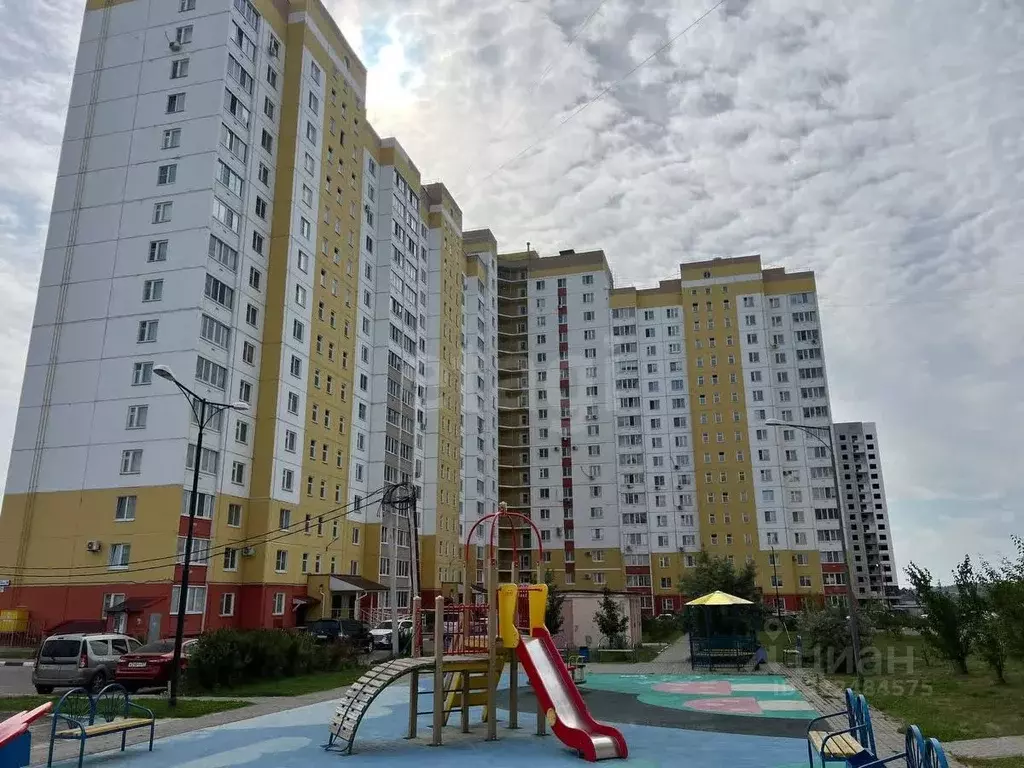 3-к кв. Орловская область, Орловский муниципальный округ, д. Образцово ... - Фото 0