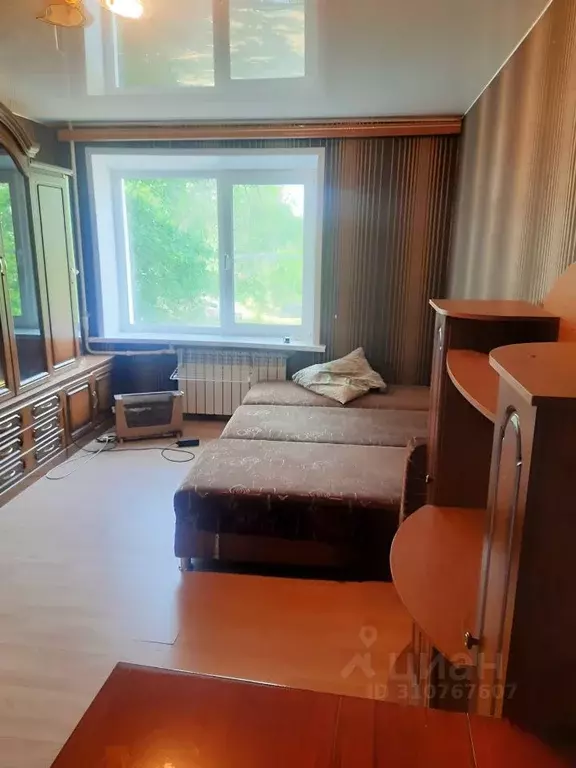 Комната Волгоградская область, Камышин 4-й мкр, 39 (18.0 м) - Фото 1