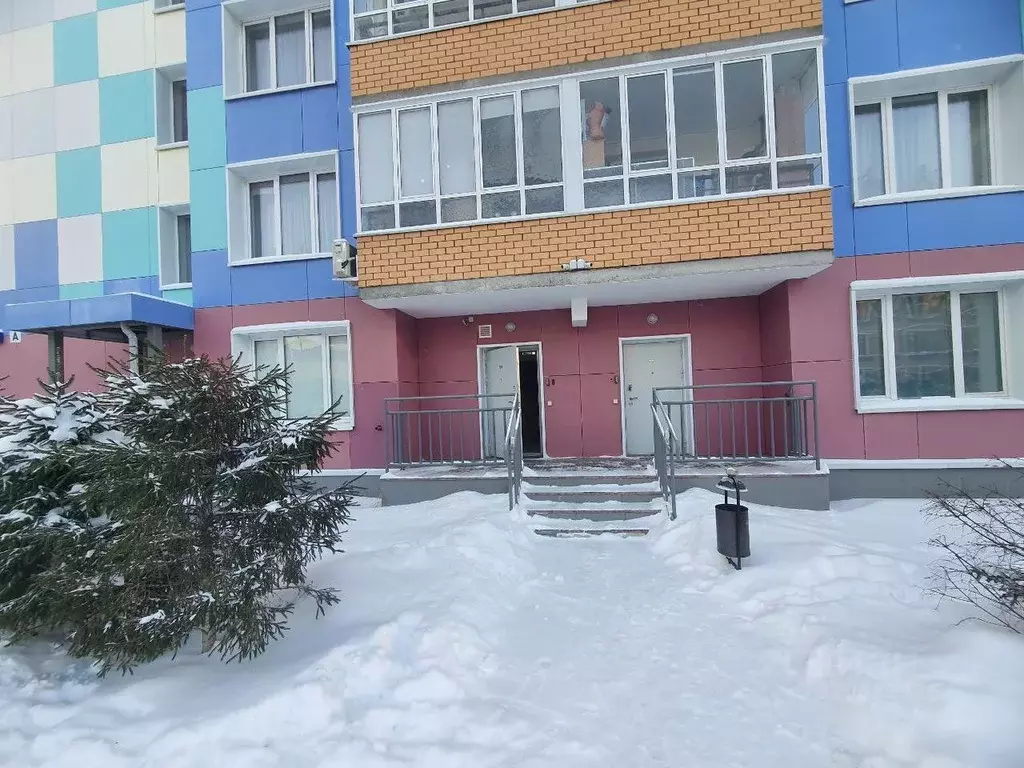 Помещение свободного назначения в Пермский край, Пермь Кронштадтская ... - Фото 1