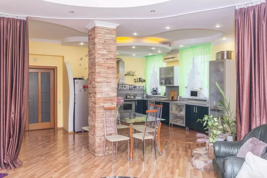 3-к кв. Челябинская область, Челябинск просп. Ленина, 22 (89.7 м) - Фото 1